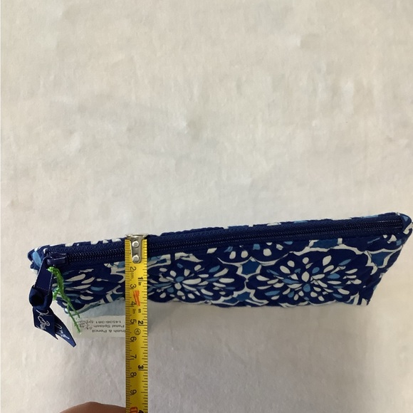 NWT Vera Bradley Petal Splash Brush & Pencil - Picture 5 of 5